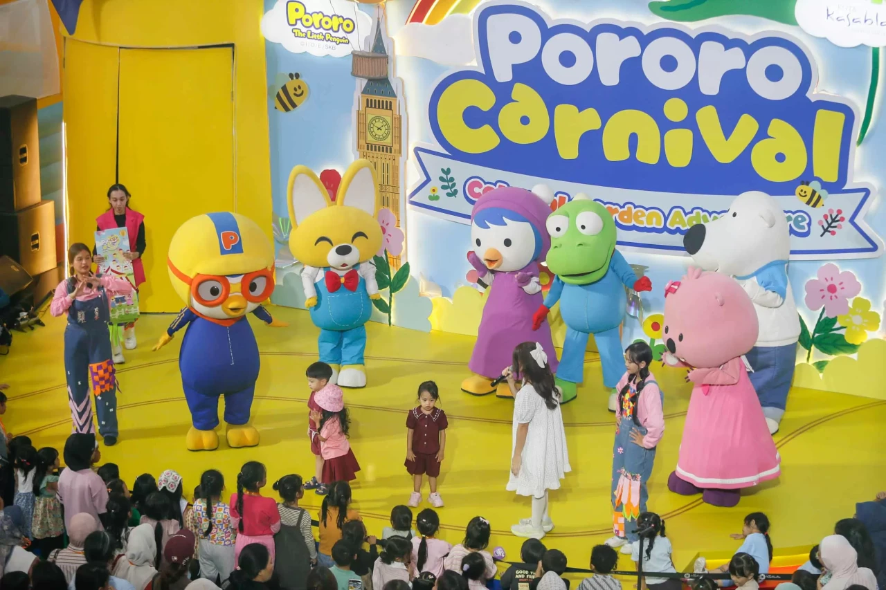 Pororo Carnival Ramaikan...