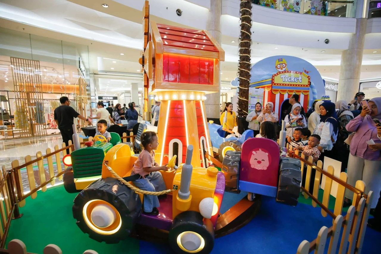 Pororo Carnival Ramaikan...