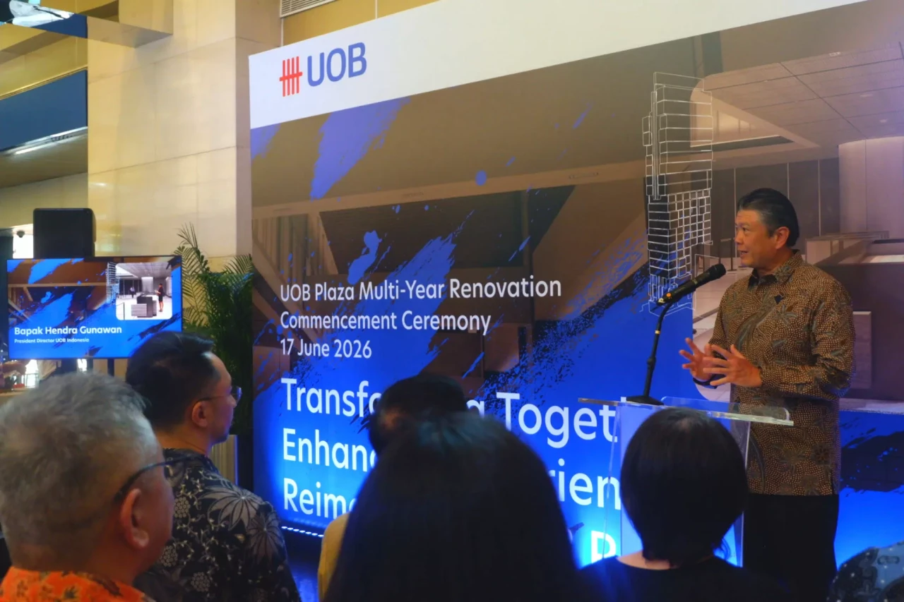 UOB Plaza Jakarta Bertransformasi,...