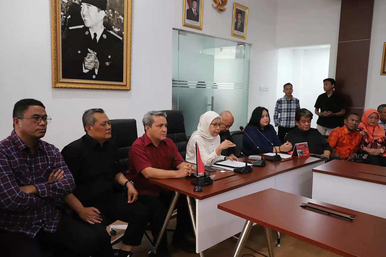 UBK Nonaktifkan Ketua...