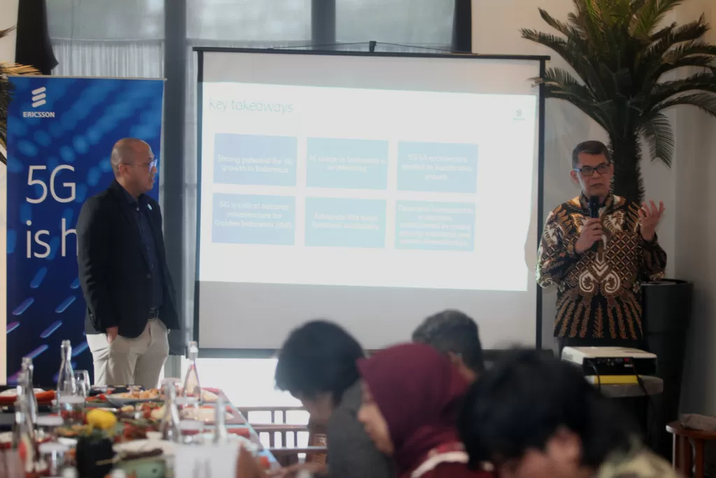 Pengguna 5G Global Diproyeksikan...