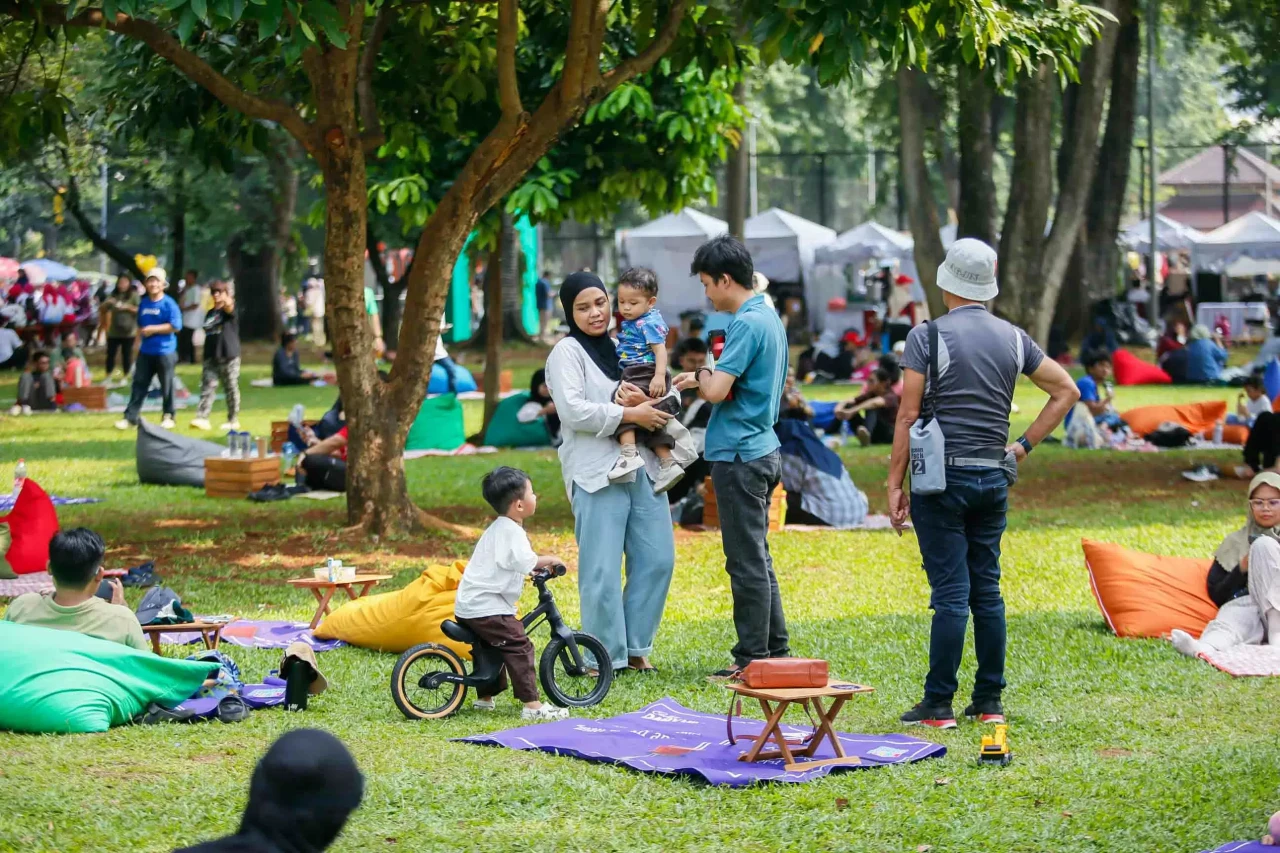 Gelar Tikar, Nikmati...
