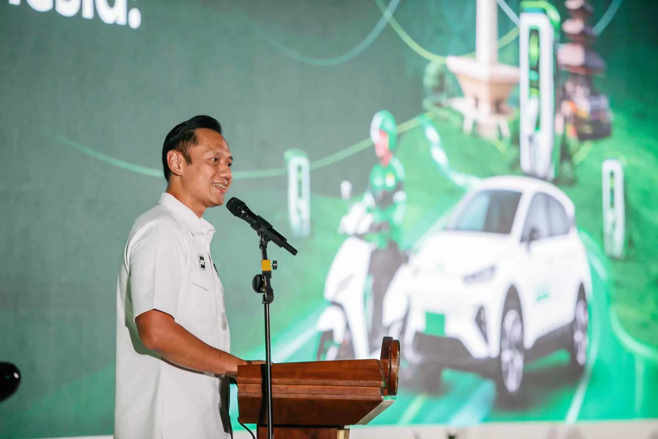 Perkuat Transisi Kendaraan...