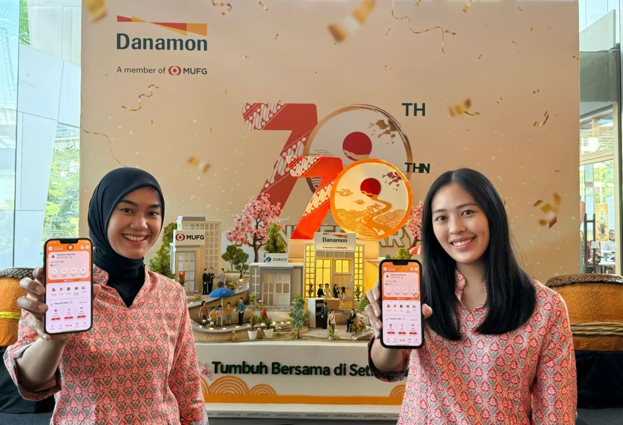 Danamon Rayakan HUT...