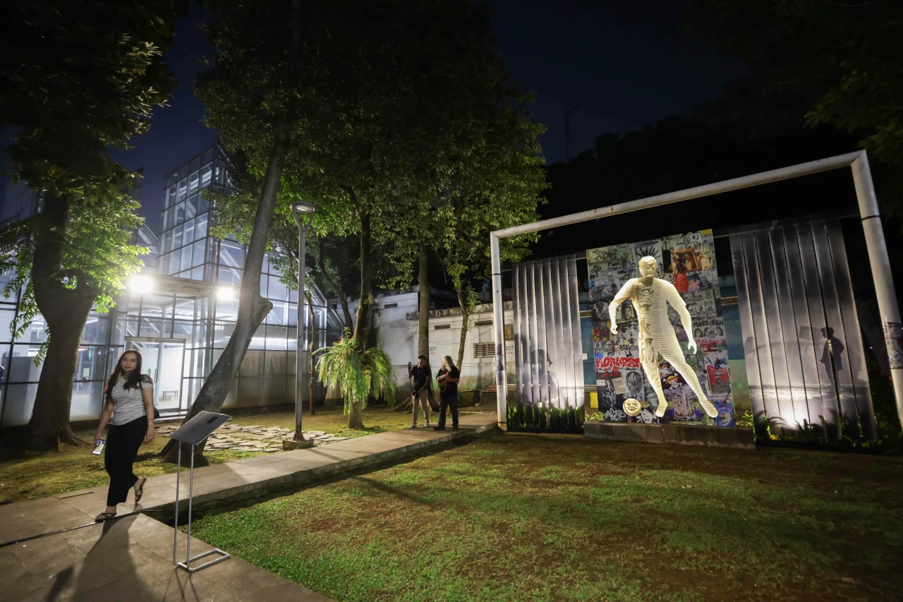 Mengunjungi Pameran...