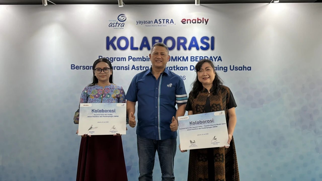 Asuransi Astra dan Yayasan...
