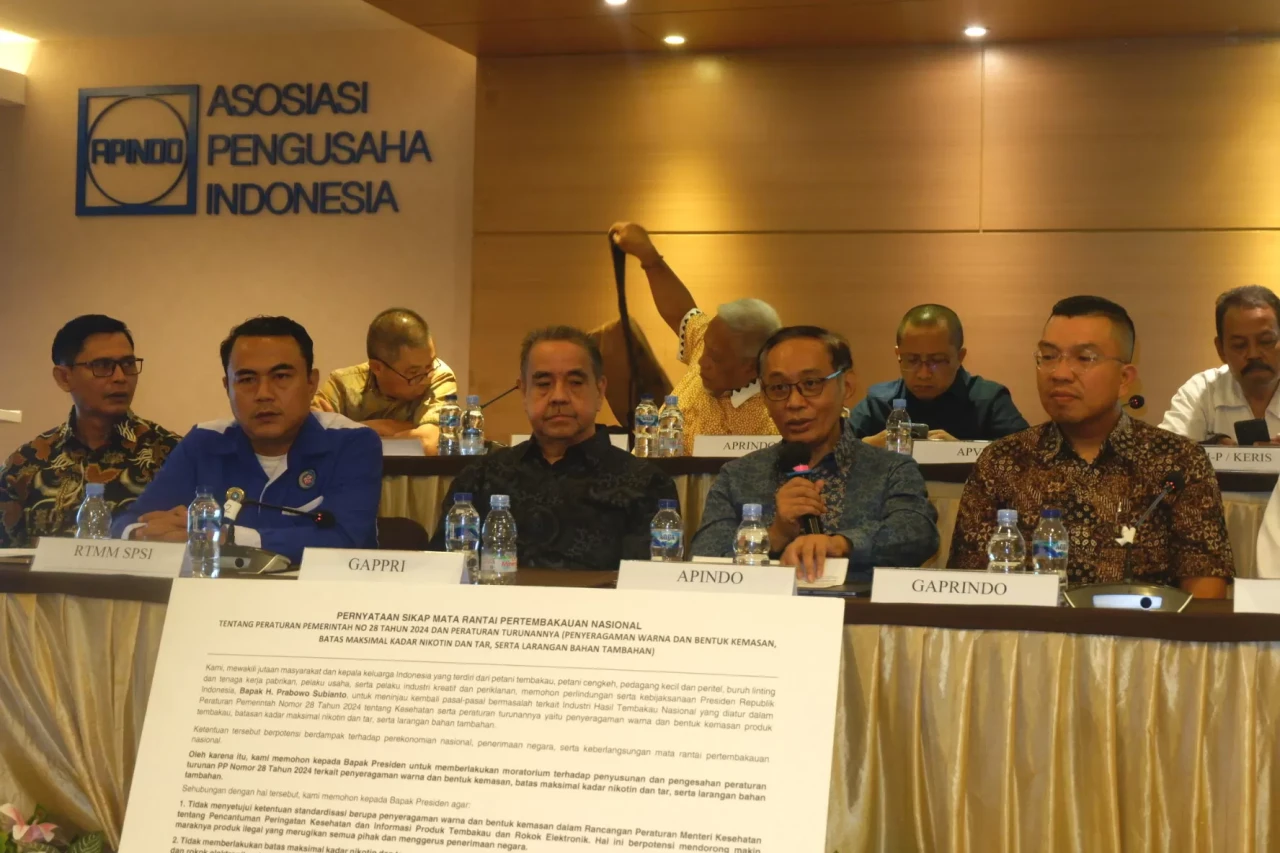 Industri Hasil Tembakau...
