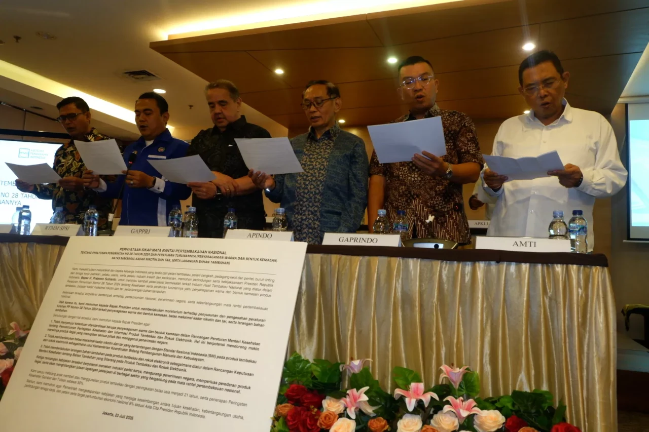 Industri Hasil Tembakau...