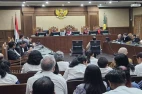 Kecewa JPU Tolak Pledoi,...