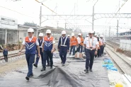 Dirut KAI Tinjau Pengembangan...