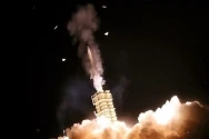Iran Hancurkan Markas...