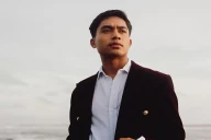 Betrand Sedih Lihat...