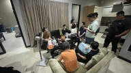 Imigrasi Semarang Bongkar...