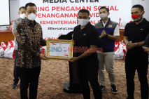 Keluarga dan Mantan...