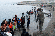 Renangi Laut, 3000 Imigran...