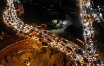 Kendaraan Terjebak Macet...