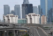 Jalanan Jakarta Lengang...