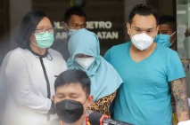 Gunakan Sabu, Pedangdut...