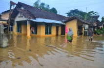 Banjir Akibat Luapan...