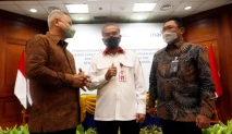 Bank Mandiri Gandeng...