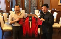 Atta Halilintar Dirikan...