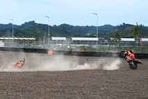 Motor Terpental Jauh,...