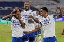 Persib Sikat Persipura...
