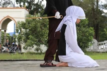 Langgar Hukum Syariat...