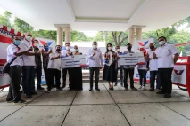 Partai Perindo Berikan...