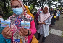 Operasi Pasar Minyak...