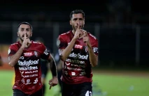 Bali United Bungkam...