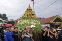 Semarak Ngarak Tirta...