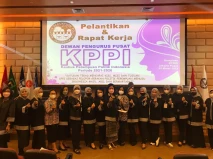 Gelar Pelantikan dan...
