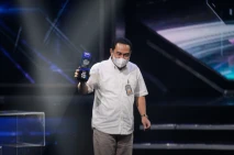 Pos Indonesia Raih Penghargaan...