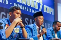 Komite Nasional Pemuda...