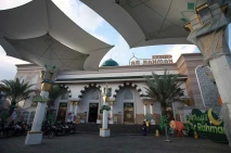 Pesona Masjid Ar-Rahman...