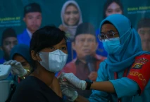 PWNU Sumsel Gelar Vaksinasi...