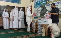 MNC Peduli Serahkan...