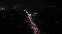 Ribuan Kendaraan Melintas...