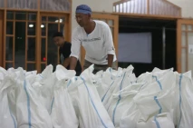 Pembagian Zakat Fitrah...