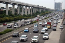 Kepadatan Tol Jagorawi...
