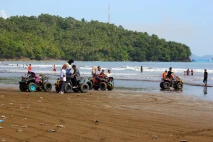 Serunya Bermain Motor...