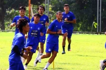Latihan Arema FC Jelang...