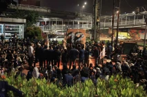Malam Gelora Peringati...