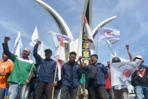Aksi Aliansi Buruh di...