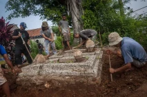 Begini Proses Pembongkaran...