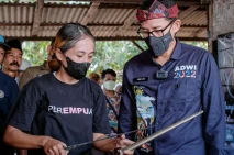 Menteri Sandiaga Uno...