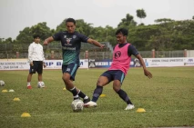 Persib Bandung Jalani...