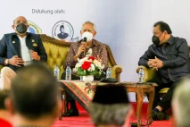 Guntur Soekarno Putra...