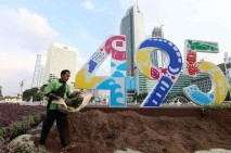 Persiapan Menyambut...
